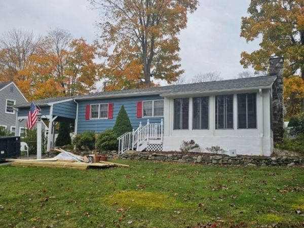 21 Lake Shore Rd, Hardyston, NJ 07460