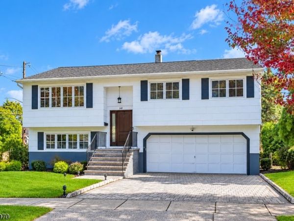 140 Hillside Ave, Nutley, NJ 07110