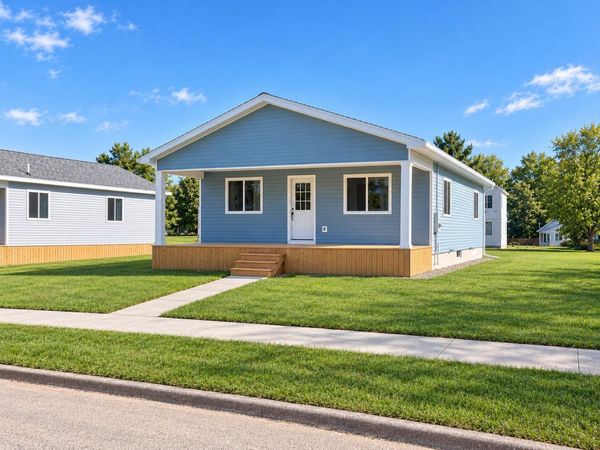 755 Tomlinson Street, Jackson, MI 49203