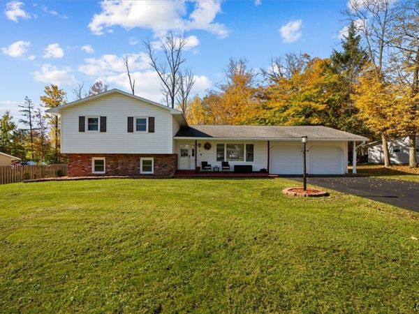 15 Chateau Drive, Whitesboro, NY 13492