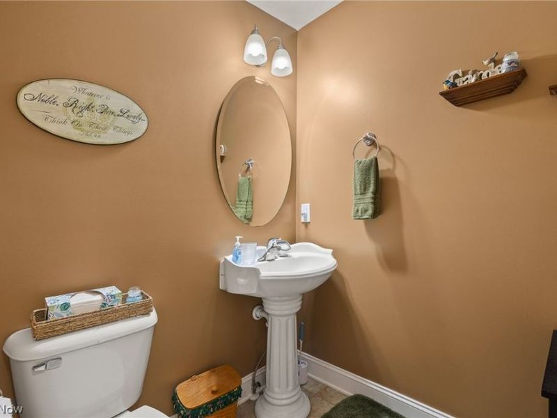 1355 W Main Street, Ashland, OH 44805 Photo 12