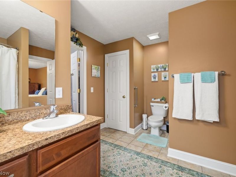 1355 W Main Street, Ashland, OH 44805 Photo 17