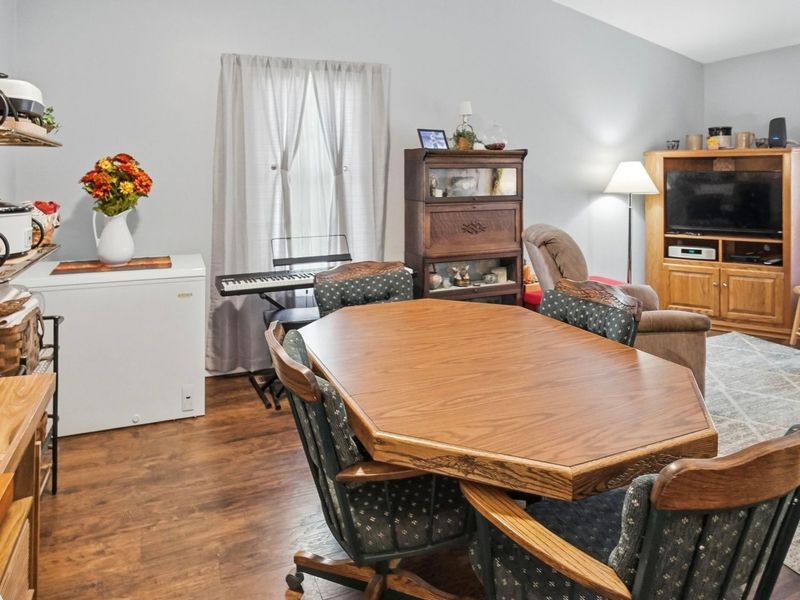 3554 Chesapeake Drive , Zanesville, OH 43701 Photo 14