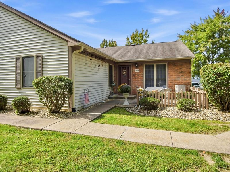 3554 Chesapeake Drive , Zanesville, OH 43701 Photo 3