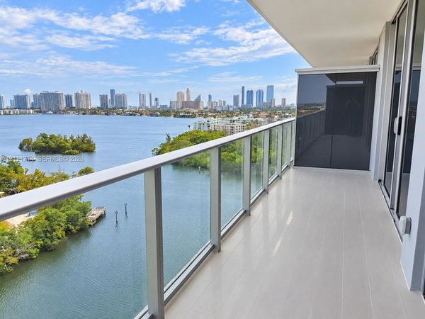 16385 Biscayne Blvd , Unit 1402, North Miami Beach, FL 33160