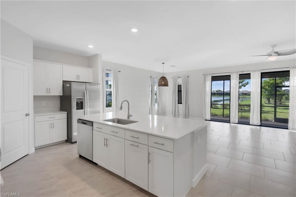 18315 Ridgeline Dr , Estero, FL 33928 Photo