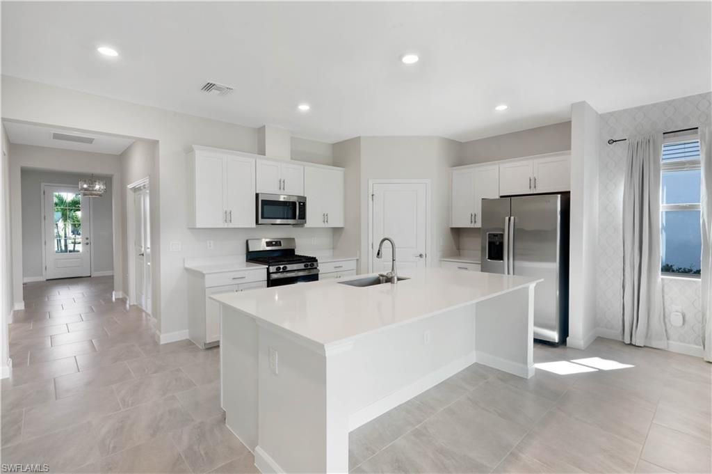 18315 Ridgeline Dr , Estero, FL 33928 Photo