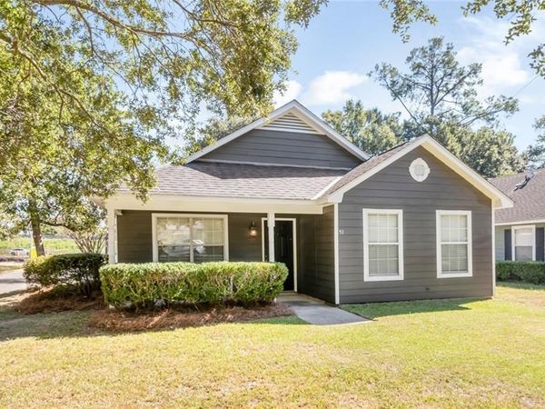 51 Bishop Lane S, Mobile, AL 36608