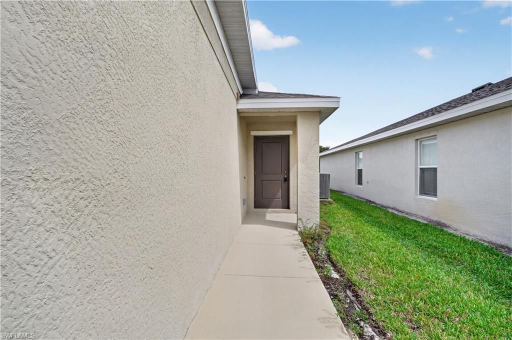 19814 Lavender Field Ct , Lehigh Acres, FL 33974 Photo