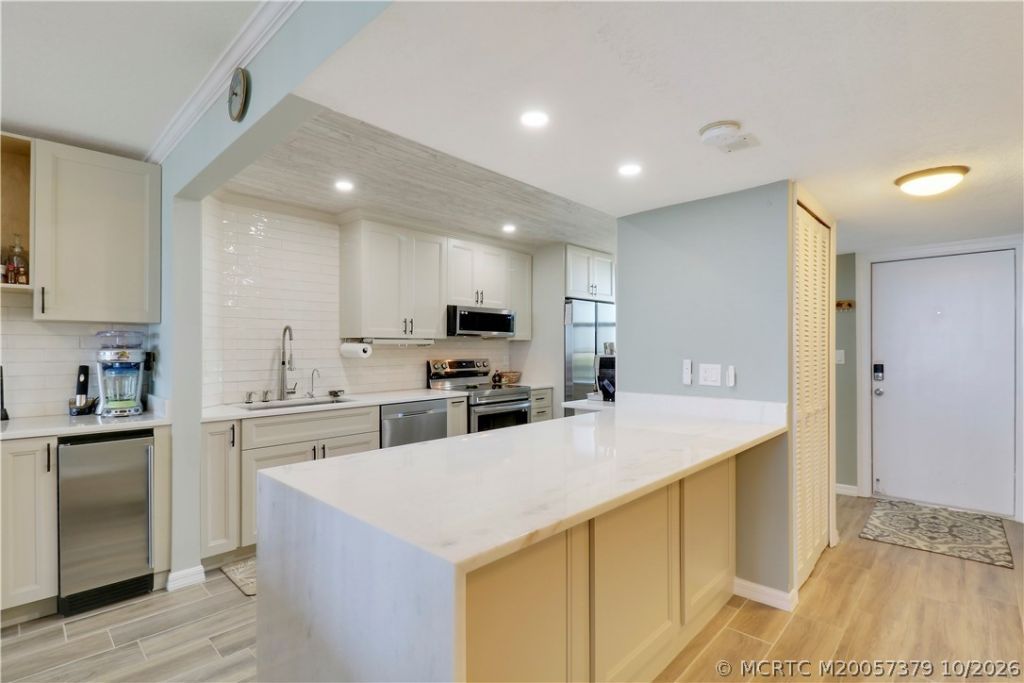 10000 S Ocean Drive , Unit 704, Jensen Beach, FL 34957 Photo