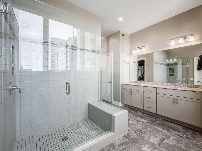 225 John H McConnell Boulevard , Unit 601, Columbus, OH 43215 Photo 13