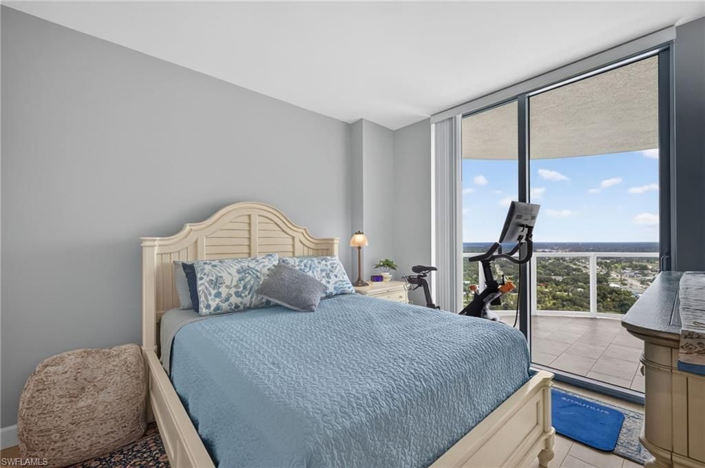 3000 Oasis Grand Blvd , Unit 2807, Fort Myers, FL 33916 Photo