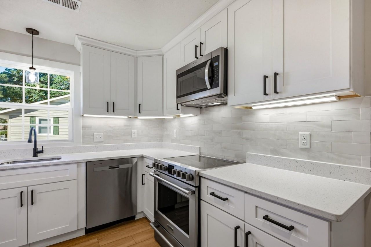 1804 Maple Ave.  Photo 12