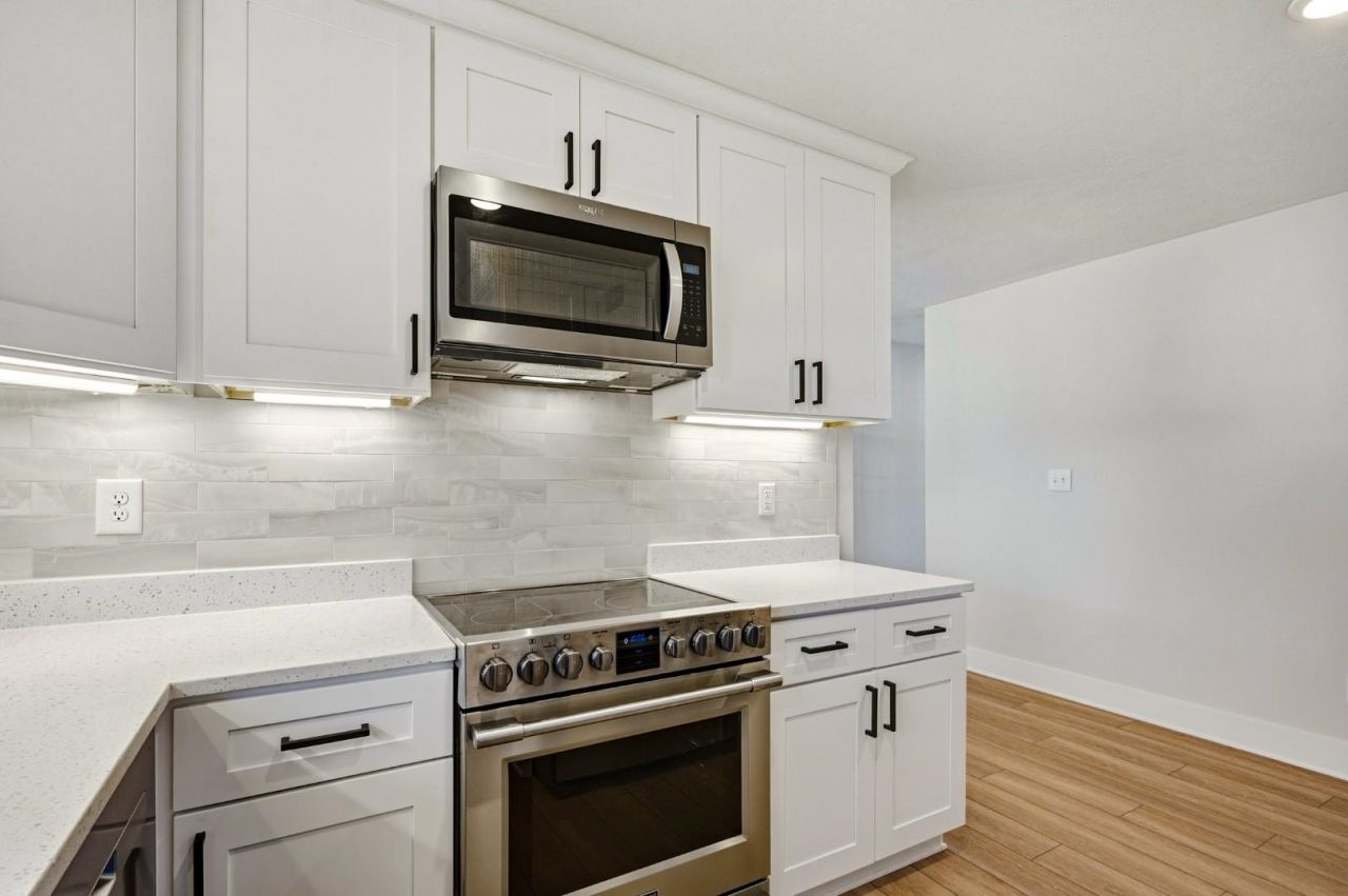 1804 Maple Ave.  Photo 14