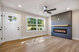 1804 Maple Ave.  photo 4