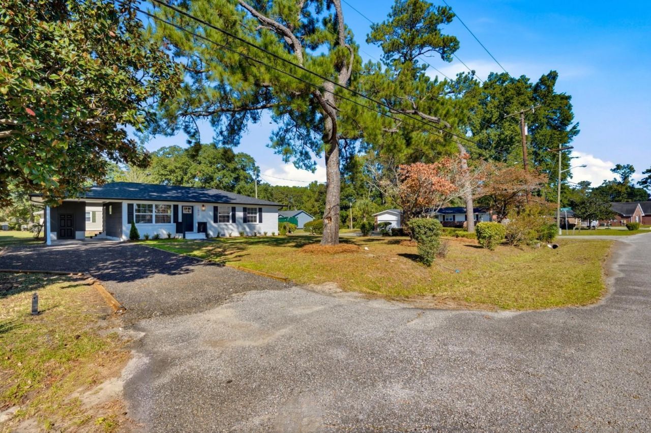1804 Maple Ave.  Photo 31