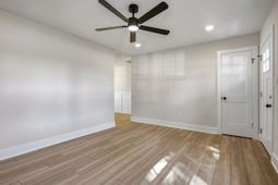 1804 Maple Ave.  photo 4