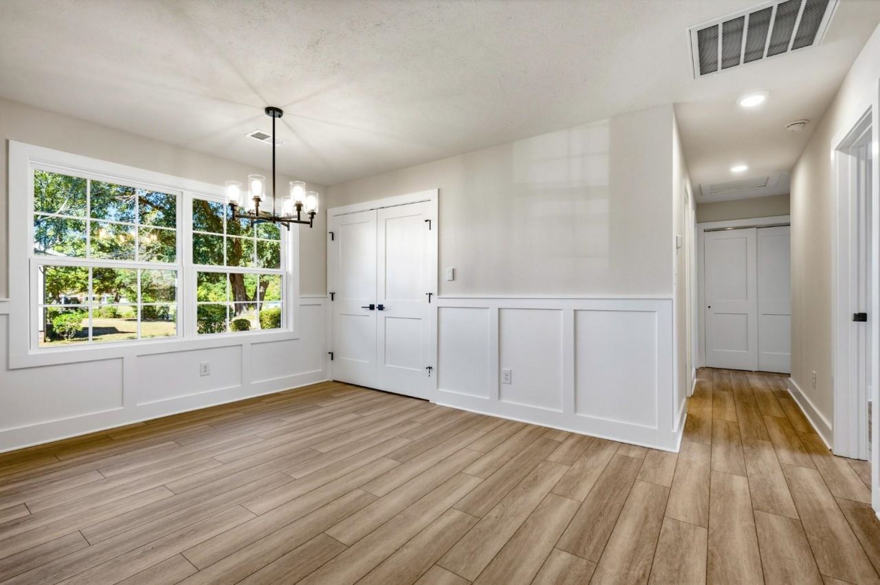 1804 Maple Ave.  Photo 6