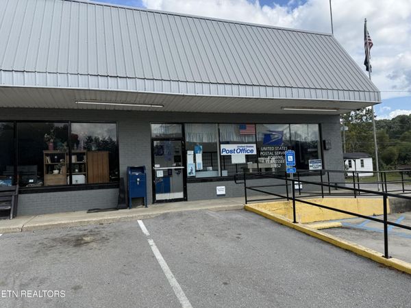 5900 Scott Hwy , Robbins, TN 37852
