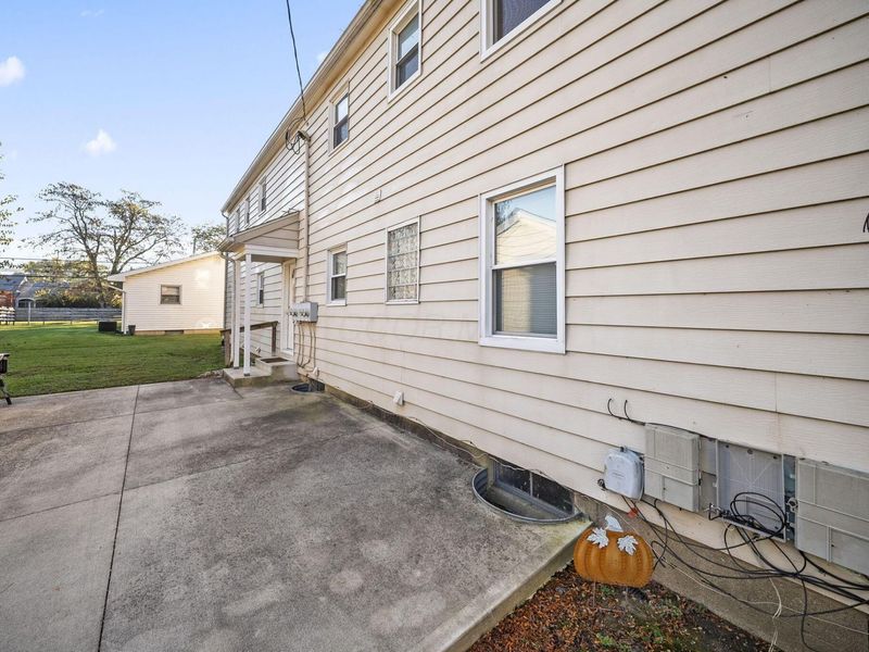 130 Seyfert Avenue, Circleville, OH 43113 Photo 24