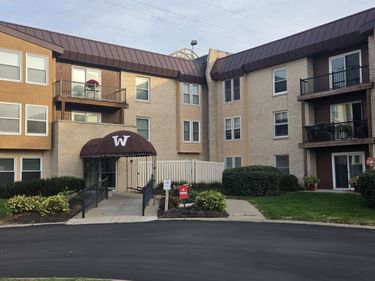 12727 W Dodge Road, Unit 246B, Omaha, NE 68154