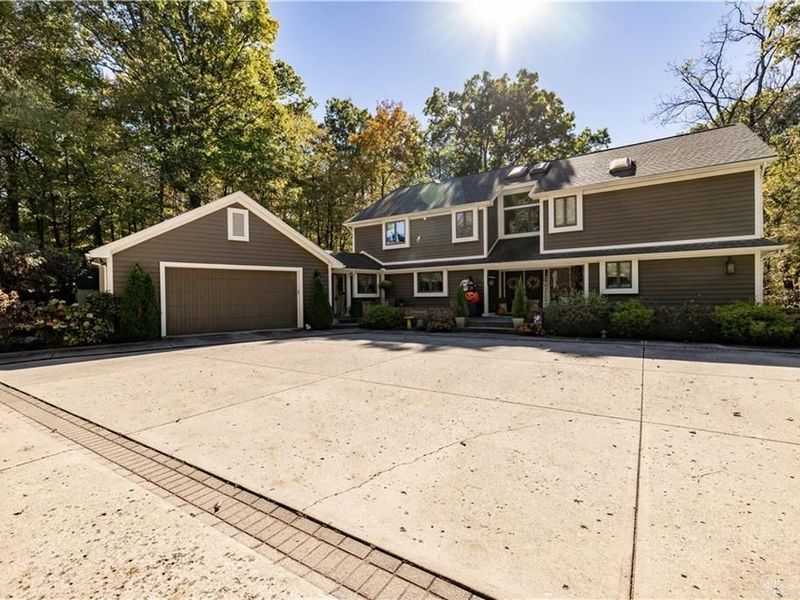 101 Roscommon, Springfield, OH 45503 Photo 2