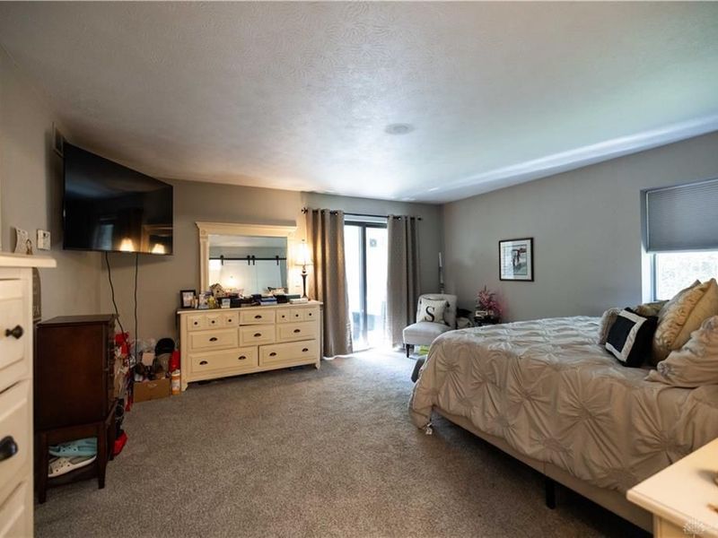 101 Roscommon, Springfield, OH 45503 Photo 38