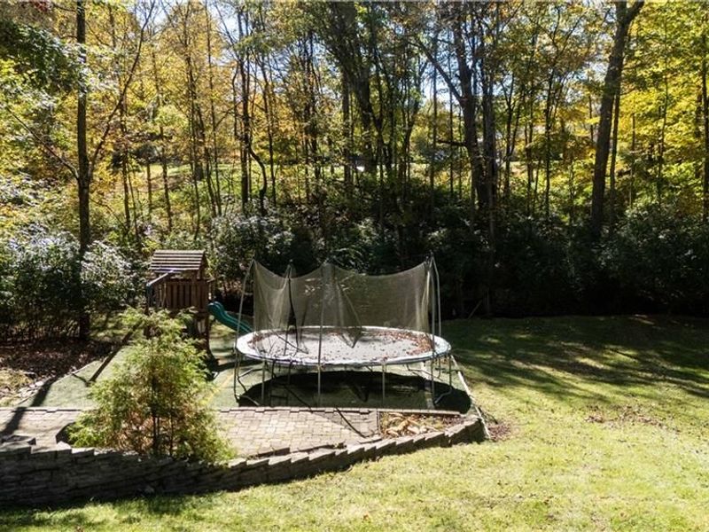101 Roscommon, Springfield, OH 45503 Photo 68
