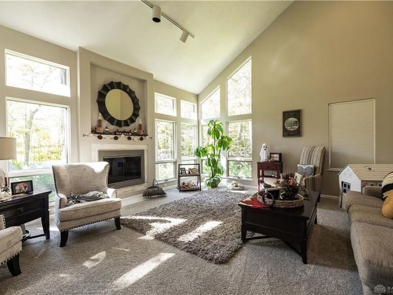101 Roscommon, Springfield, OH 45503 Photo 8