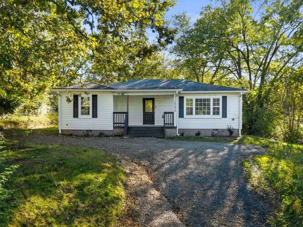 1040 6th Street NE, Cleveland, TN 37311