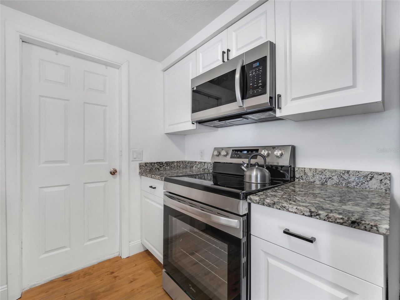 7635 Sue Ellen Drive , Port Richey, FL 34668 Photo