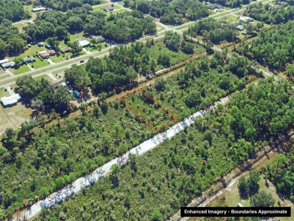 913 EL DORADO DRIVE , INDIAN LAKE ESTATES, FL 33855