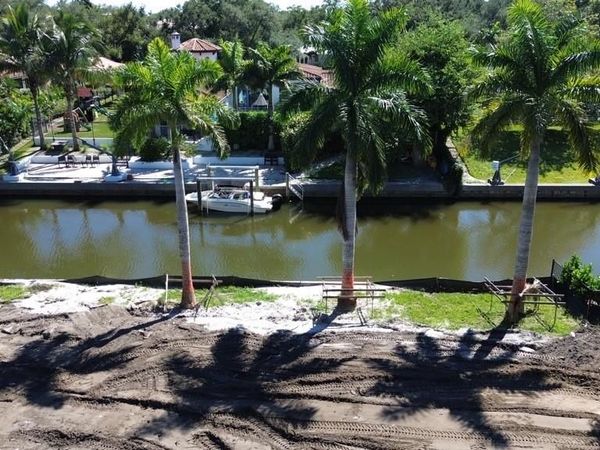 1620 N LODGE DRIVE , SARASOTA, FL 34239