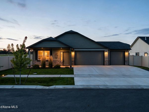 1409 N Mongeau ST , Post Falls, ID 83854