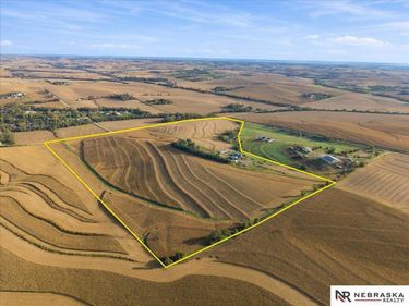 18315 Dutch Hall Road, Bennington, NE 68007