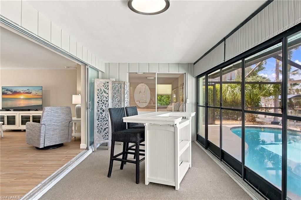 371 Washington Ct, Fort Myers Beach, FL 33931 Photo