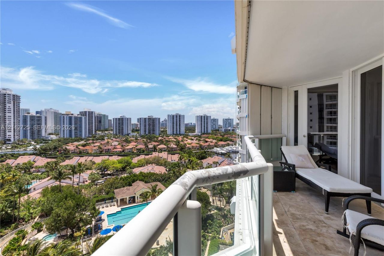 21055 Yacht Club Dr , Unit 1501, Aventura, FL 33180 Photo