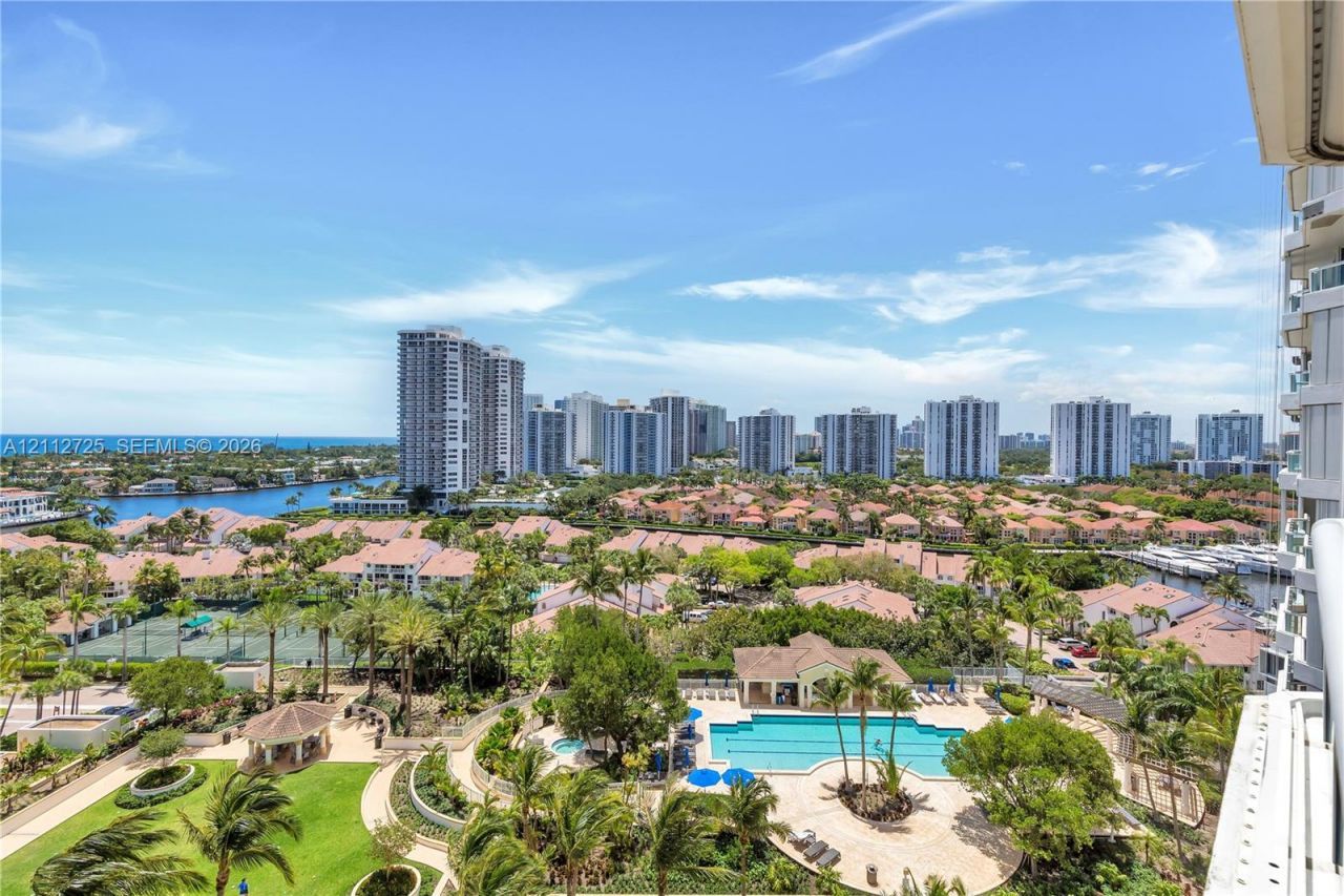 21055 Yacht Club Dr , Unit 1501, Aventura, FL 33180 Photo