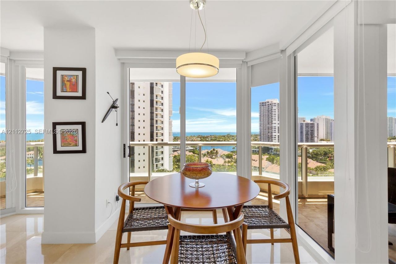 21055 Yacht Club Dr , Unit 1501, Aventura, FL 33180 Photo