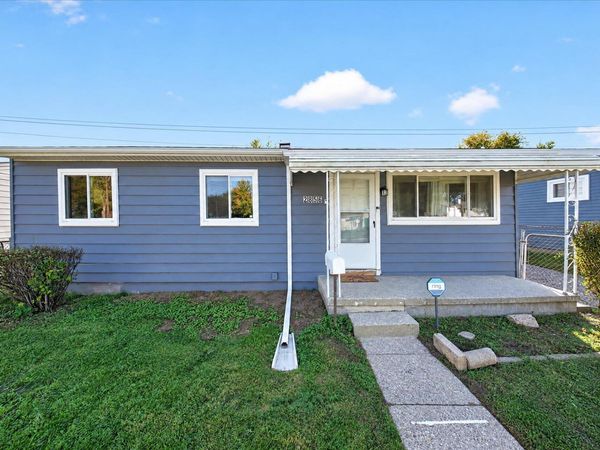 2856 Appleridge Street, Ypsilanti, MI 48198