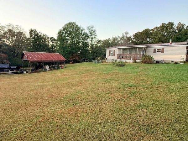 711 B Johnson Road SE, Fairmount, GA 30139