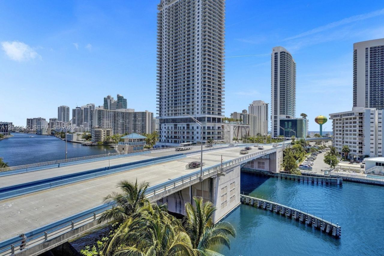 2600 E Hallandale Beach Blvd , Unit T702, Hallandale Beach, FL 33009 Photo