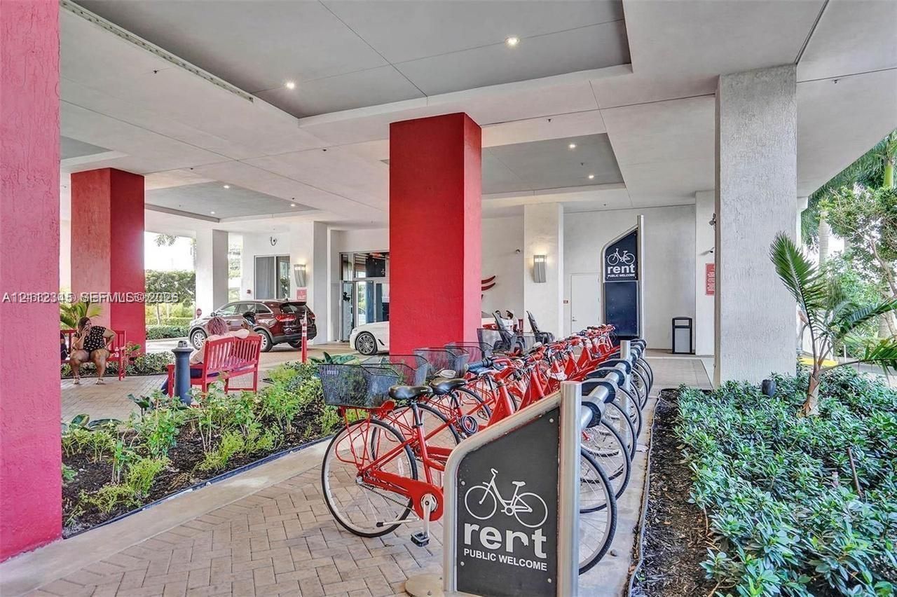 2600 E Hallandale Beach Blvd , Unit T702, Hallandale Beach, FL 33009 Photo