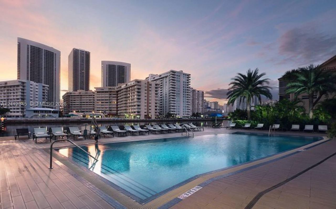 2600 E Hallandale Beach Blvd , Unit T702, Hallandale Beach, FL 33009 Photo