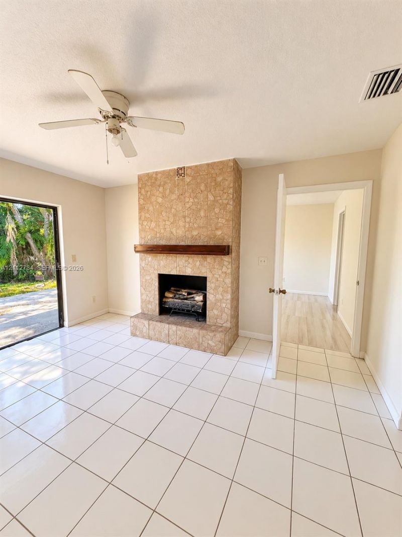 3625 SW 70th Ave , Unit 23-X, Miramar, FL 33023 Photo