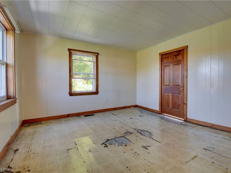 9291 N Girdle Rd , Middlefield, OH 44062 Photo 20
