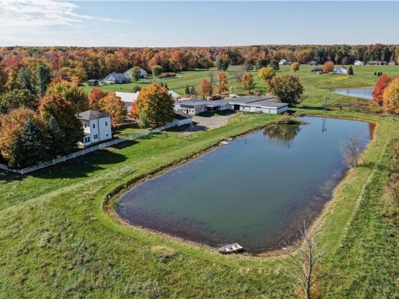 9291 N Girdle Rd , Middlefield, OH 44062 Photo 6