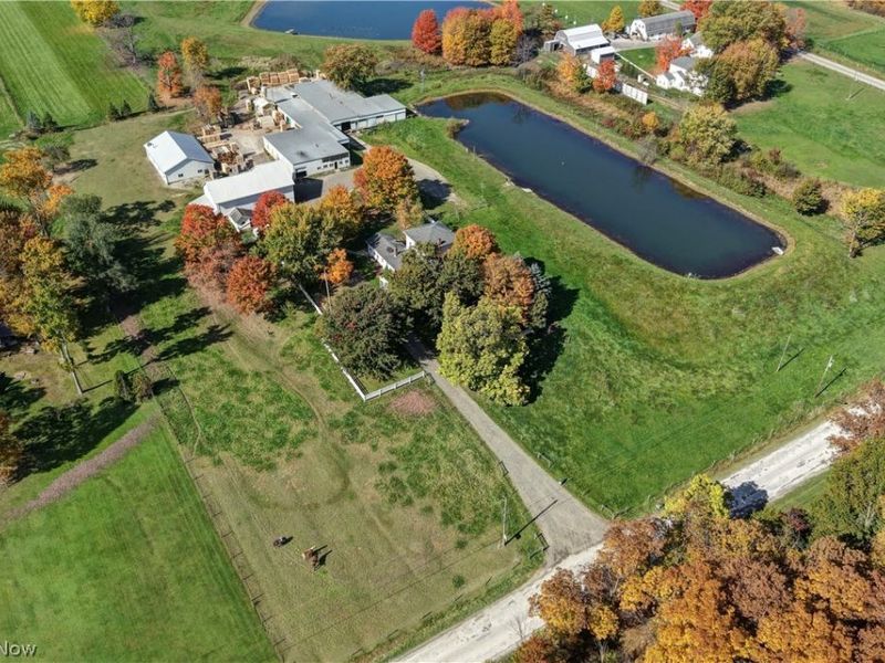 9291 N Girdle Rd , Middlefield, OH 44062 Photo 8