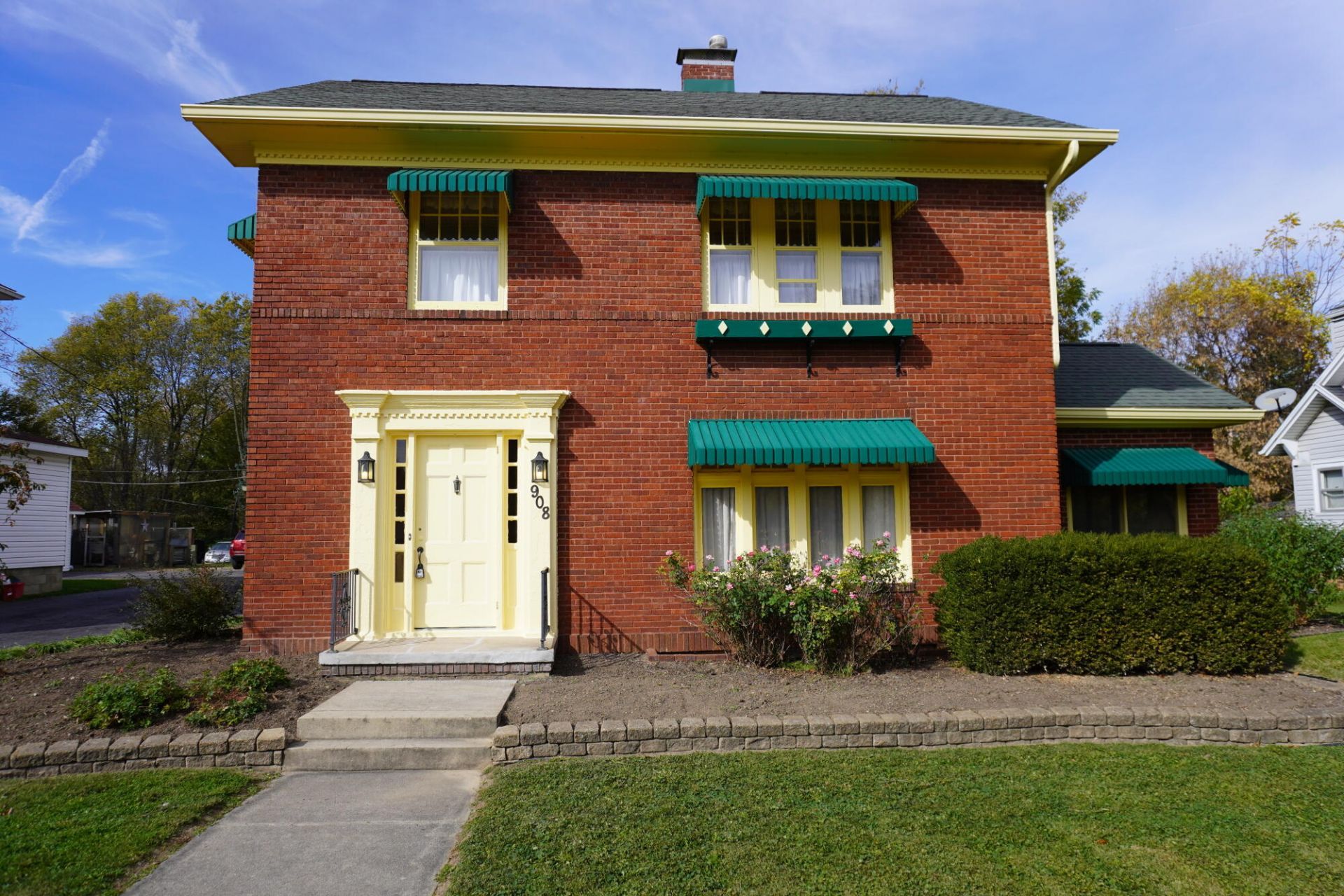 908 W Auglaize Street, Wapakoneta, OH 45895 Main Photo