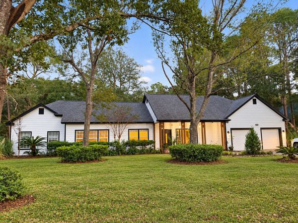 85216 DELEENE Road , Yulee, FL 32097
